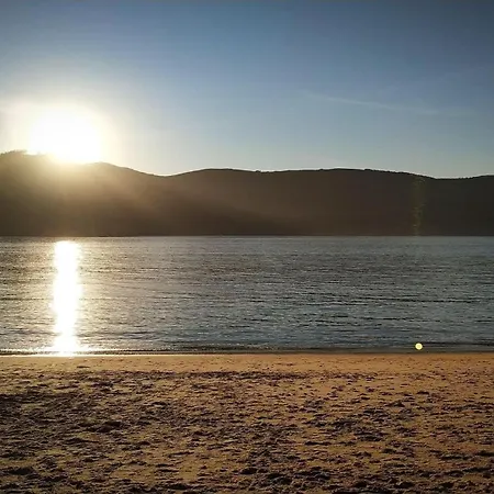 Daire Coastal Paradise *