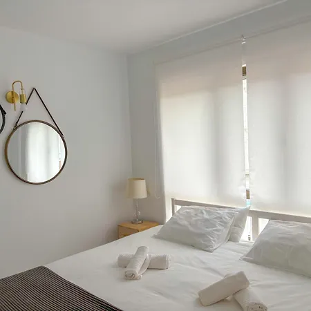 Апартаменты Coastal Paradise *